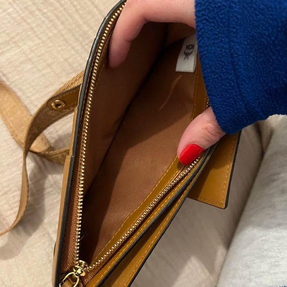 MCM Brown Crossbody Bag - Picture 5 of 8
